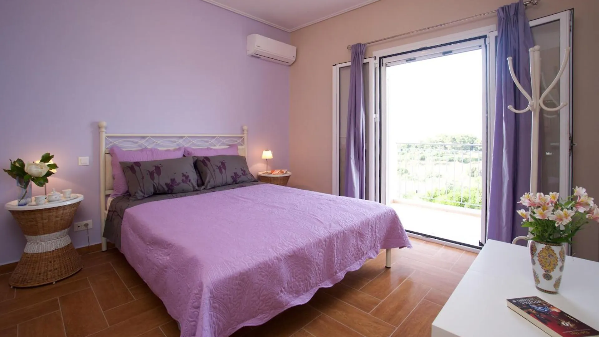 Kazarma Luxury Apartment At Klismata Village 8 Guests Spartià